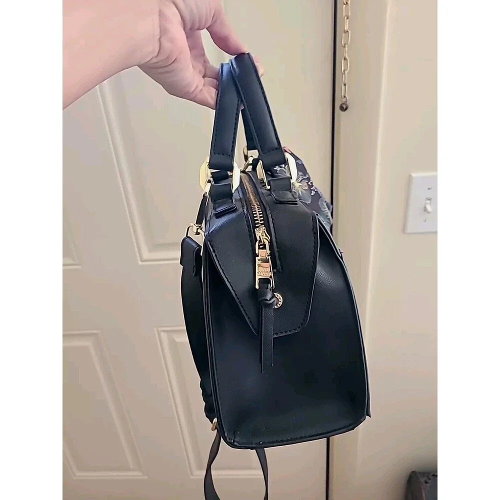 Steve Madden satchel crossbody bag Black Ribbon Gold zipper pockets - Picture 14 of 16